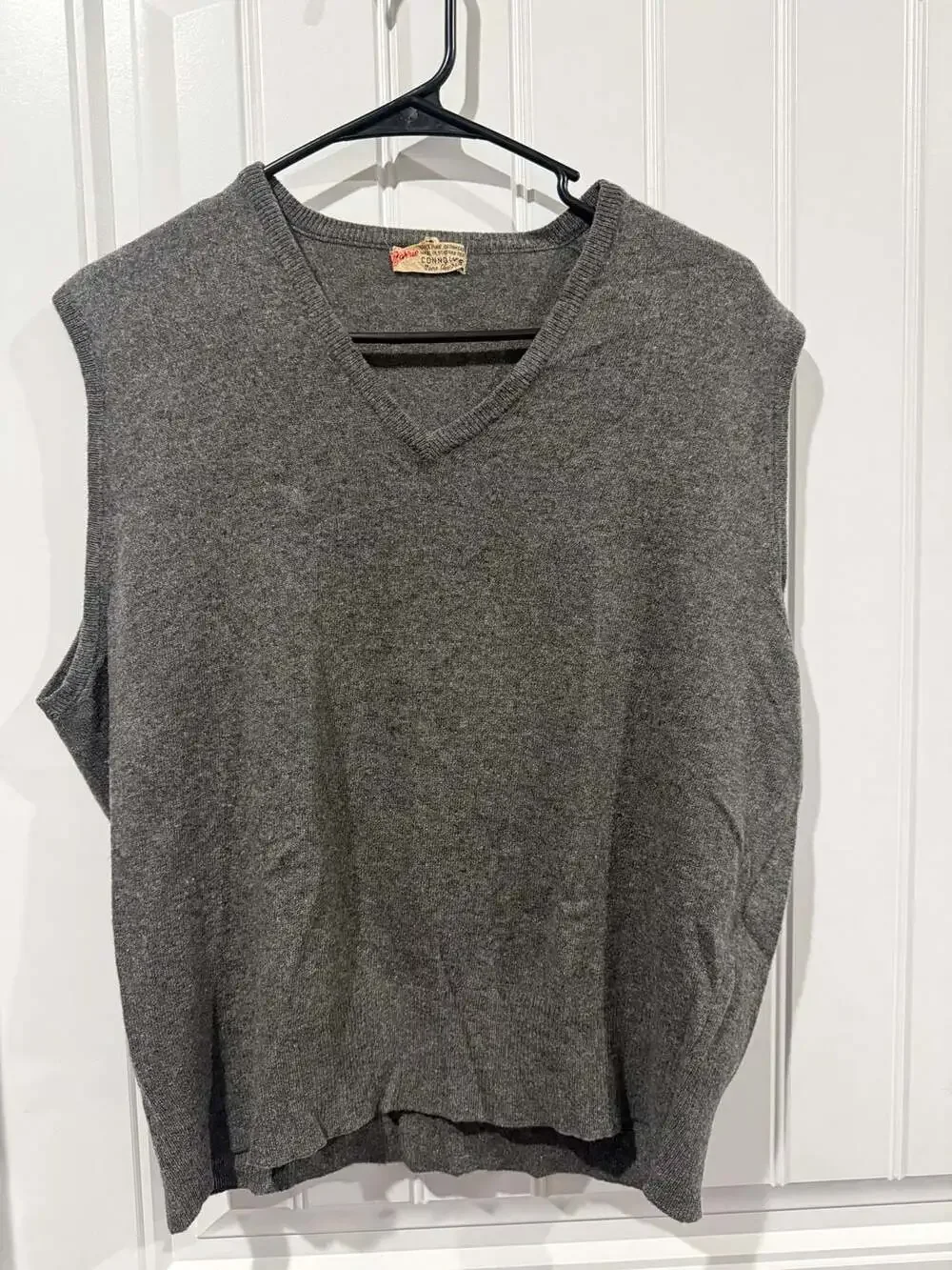 Vintage Barrie Connell’s 100% Cashmere Sweater Vest Gray Scotland L XL